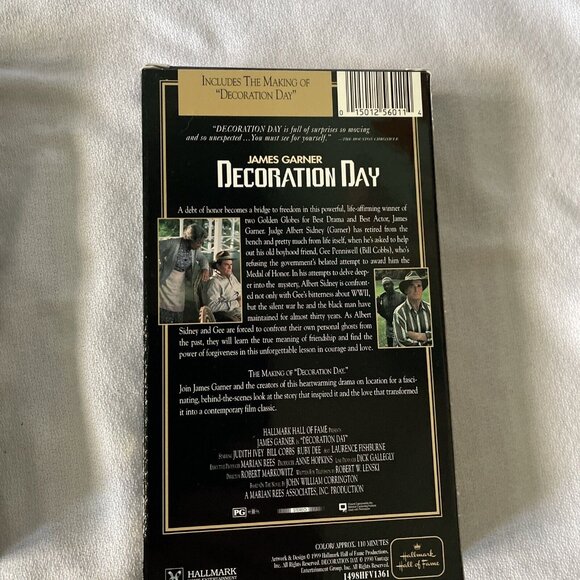 Sarah Plain and Tall Hallmark Gold Crown Collectors Edition VHS Set - Picture 11 of 11